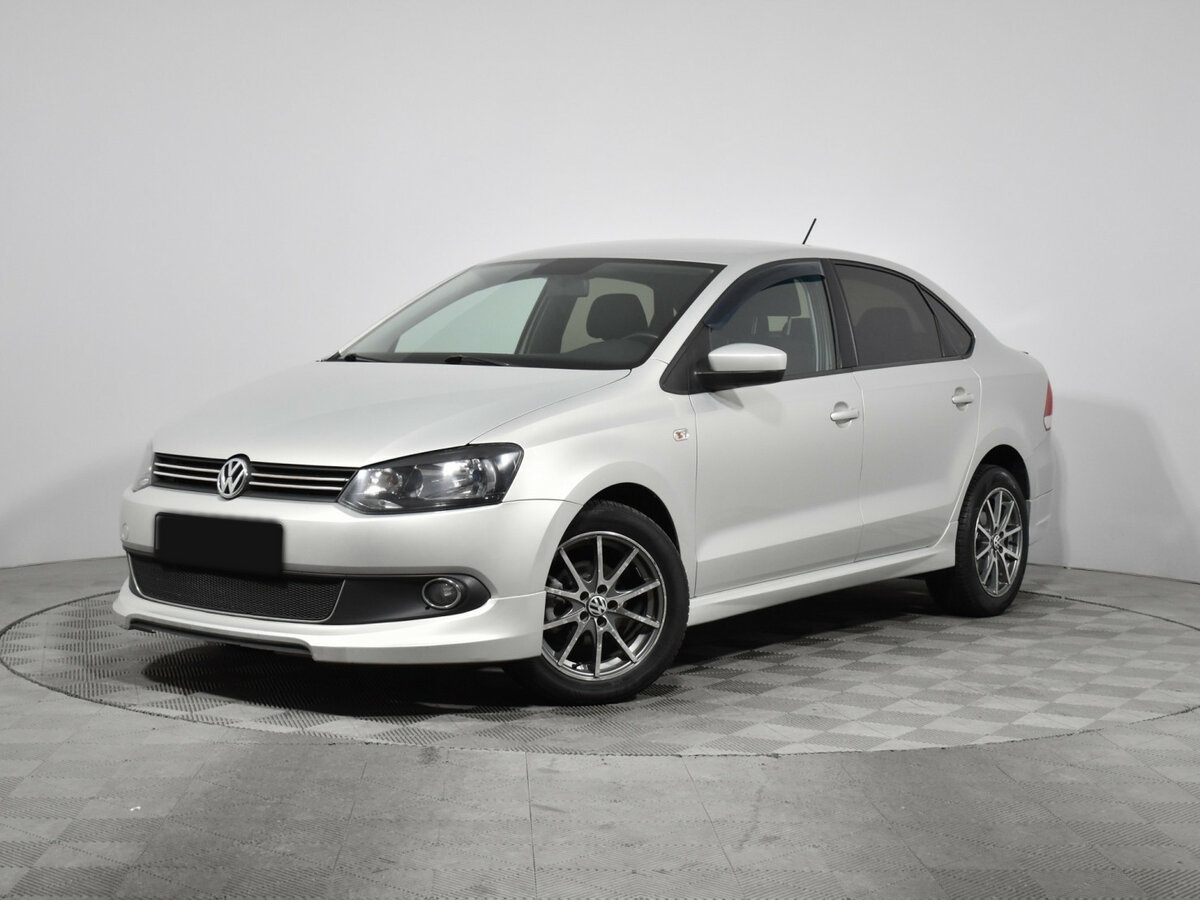 Купить Volkswagen Polo, 2014, 102 001 км.. Посмотреть фото