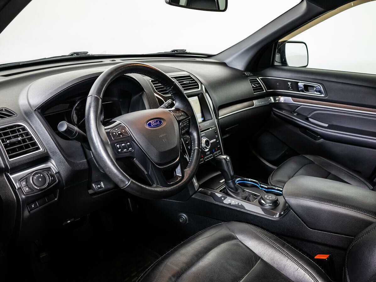Купить Ford Explorer, 2016, 133 000 км.. Фото: #10