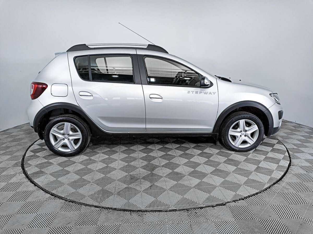 Купить Renault Sandero, 2017, 82 437 км.. Фото: #3