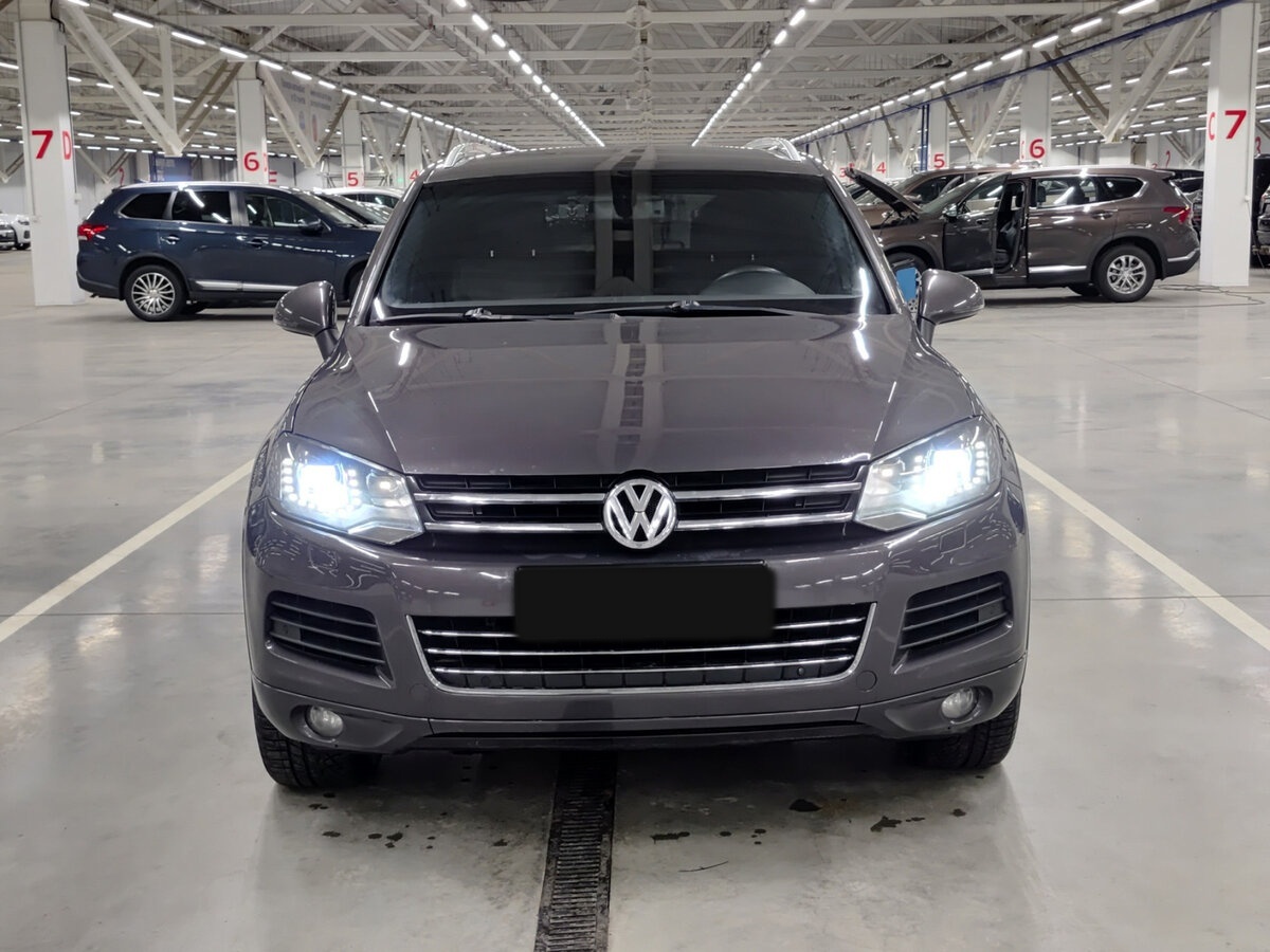 Купить Volkswagen Touareg, 2012, 223 153 км.. Фото: #1
