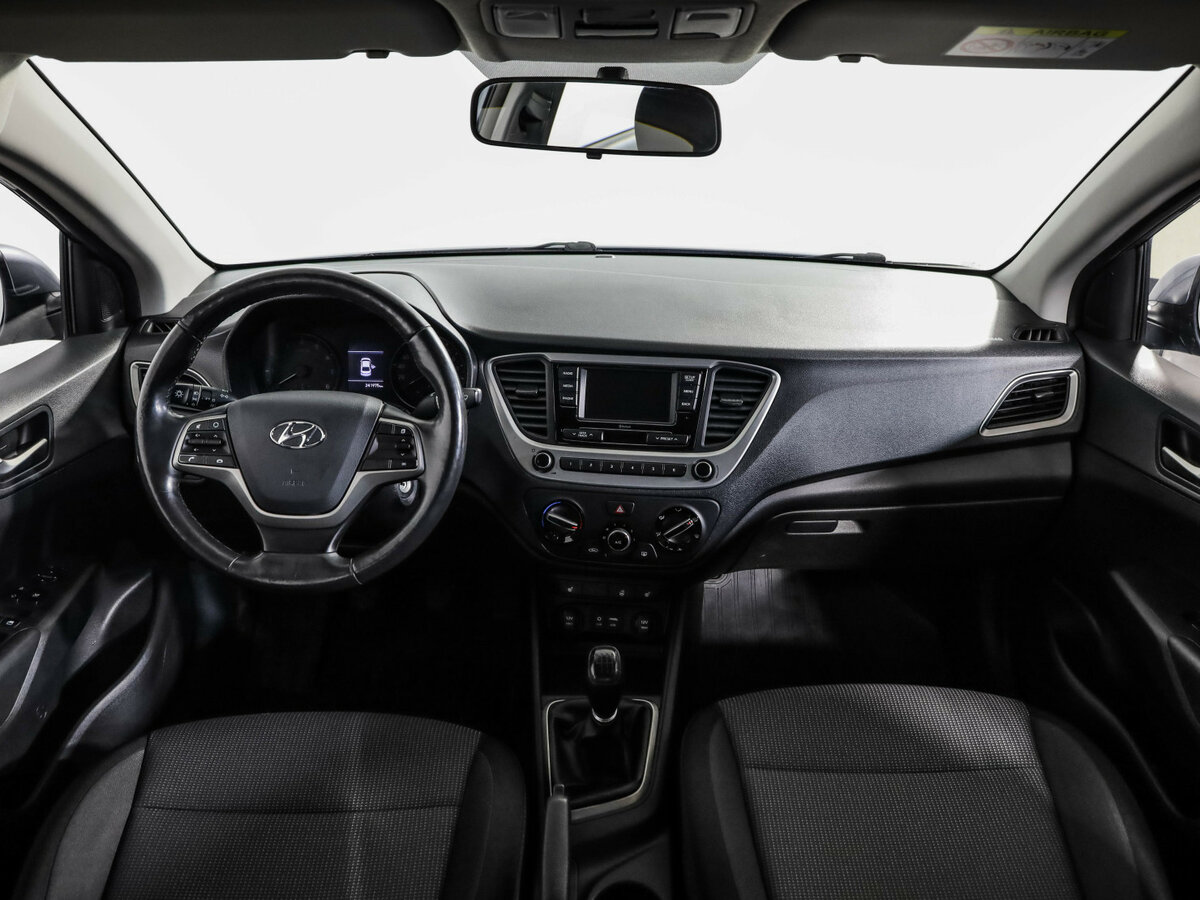 Купить Hyundai Solaris, 2018, 241 555 км.. Фото: #6