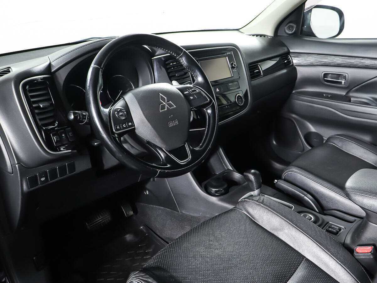 Купить Mitsubishi Outlander, 2015, 141 298 км.. Фото: #12