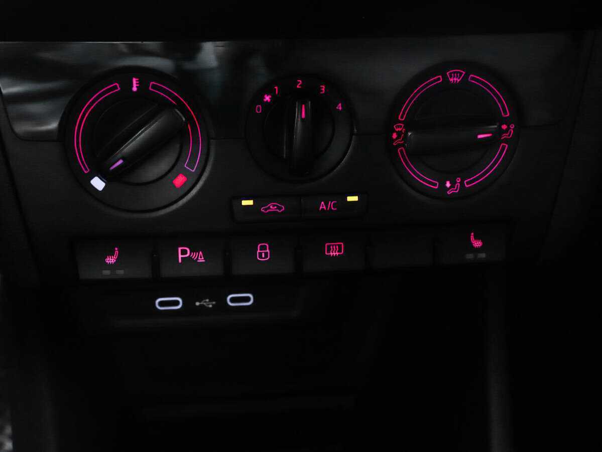 Купить Volkswagen Polo, 2021, 93 500 км.. Фото: #17