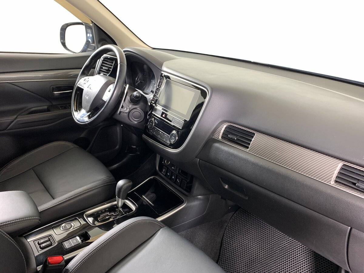 Купить Mitsubishi Outlander, 2020, 93 415 км.. Фото: #12