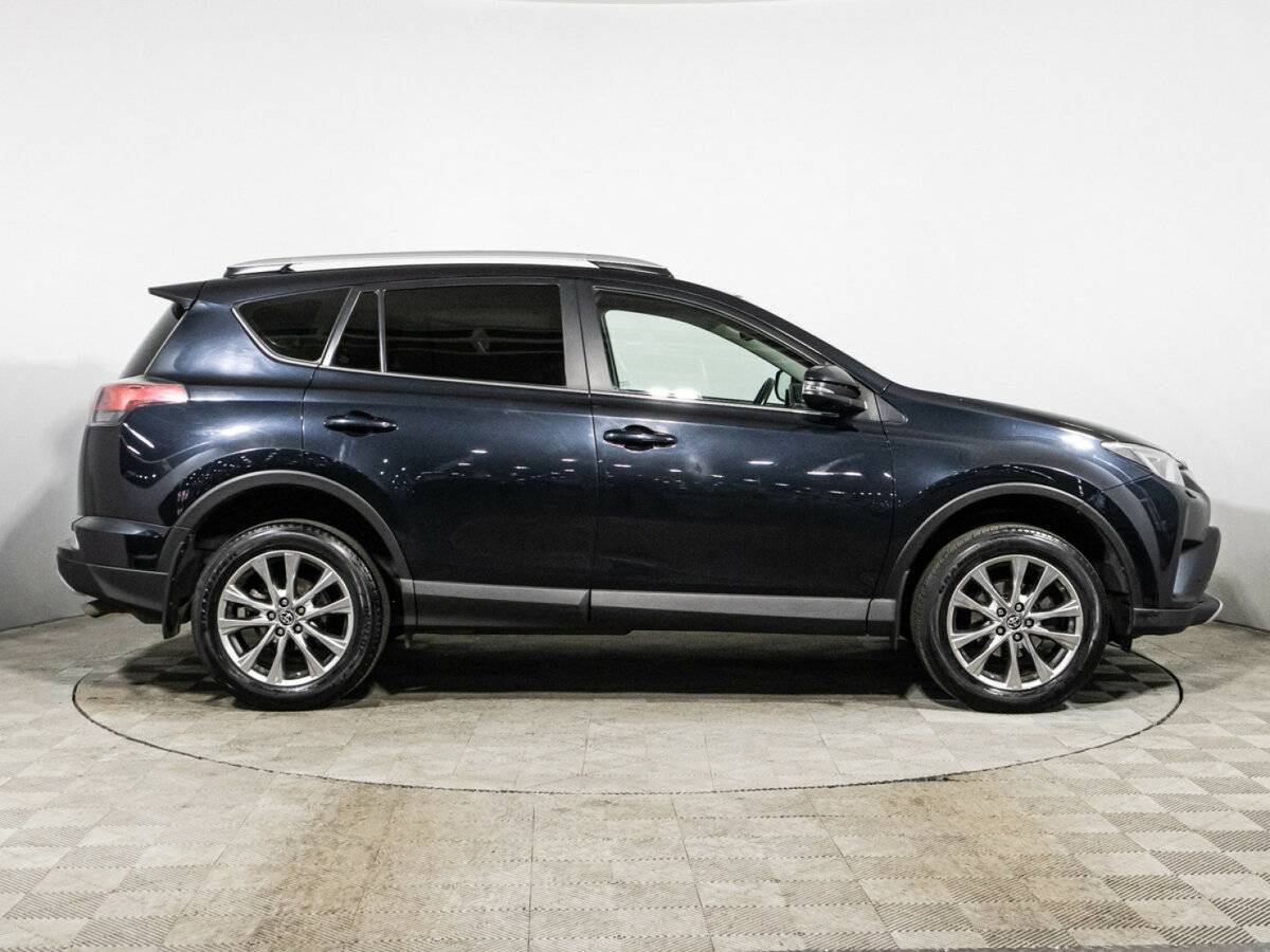 Купить Toyota RAV4, 2017, 92 440 км.. Фото: #3