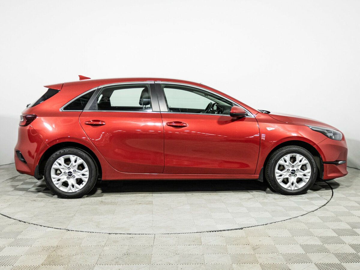 Купить Kia Ceed, 2022, 142 884 км.. Фото: #3