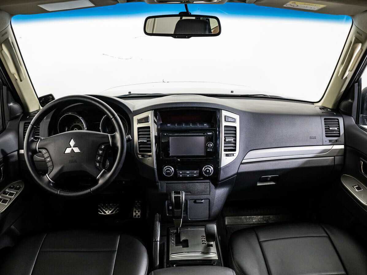 Купить Mitsubishi Pajero, 2015, 128 753 км.. Фото: #11