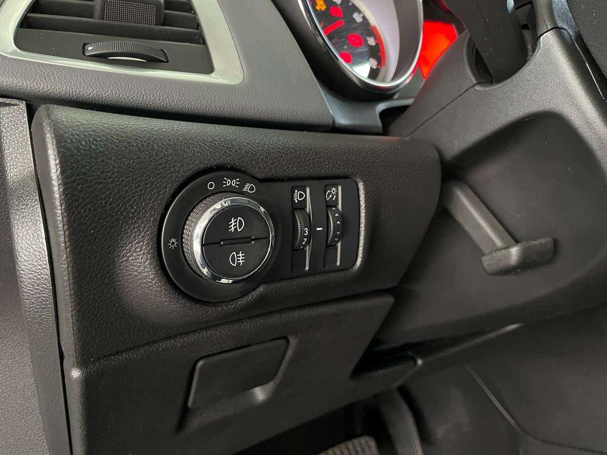Купить Opel Astra, 2014, 185 420 км.. Фото: #13