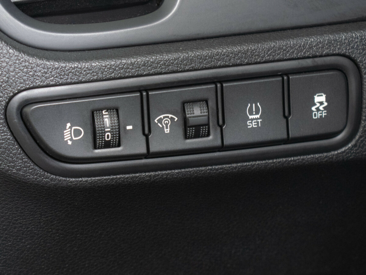 Купить Kia Rio, 2018, 92 000 км.. Фото: #11