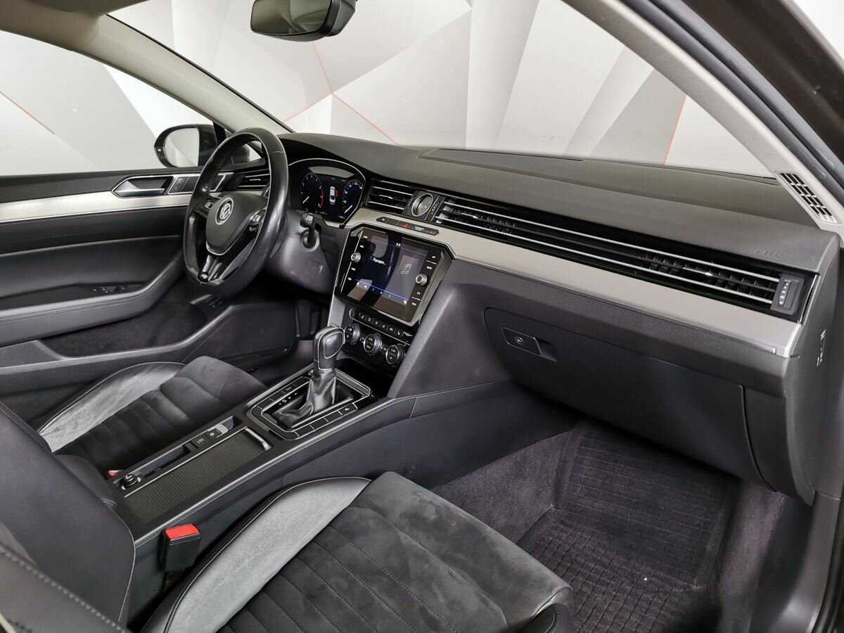 Купить Volkswagen Passat, 2018, 110 898 км.. Фото: #8