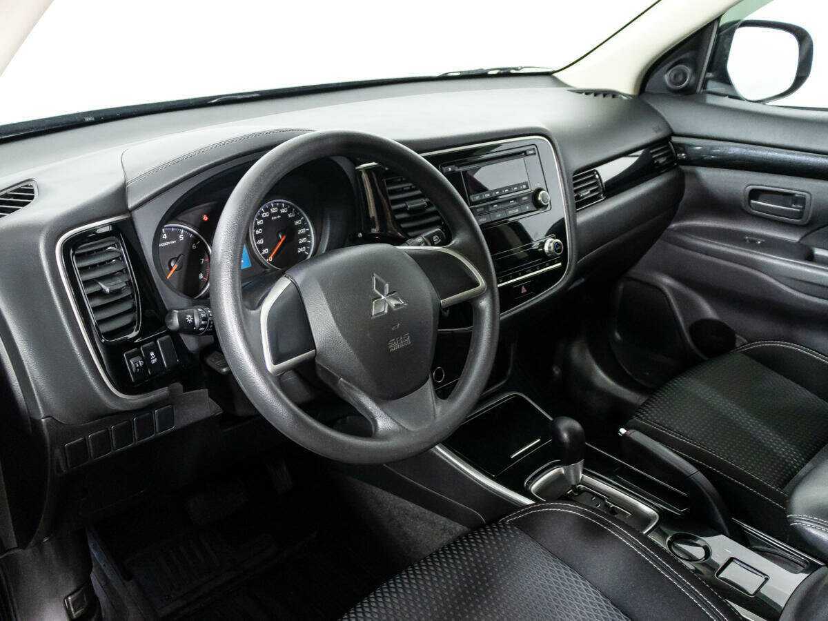 Купить Mitsubishi Outlander, 2021, 45 170 км.. Фото: #10