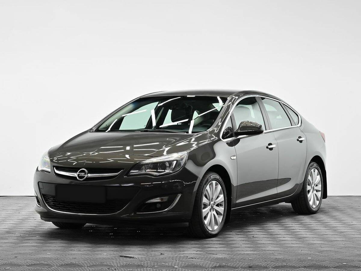 Купить Opel Astra, 2013, 164 000 км.. Посмотреть фото