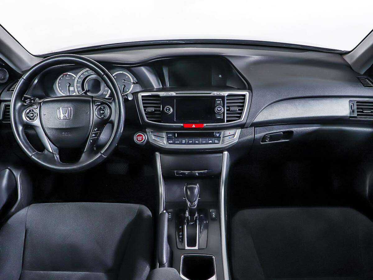 Купить Honda Accord, 2013, 144 517 км.. Фото: #7
