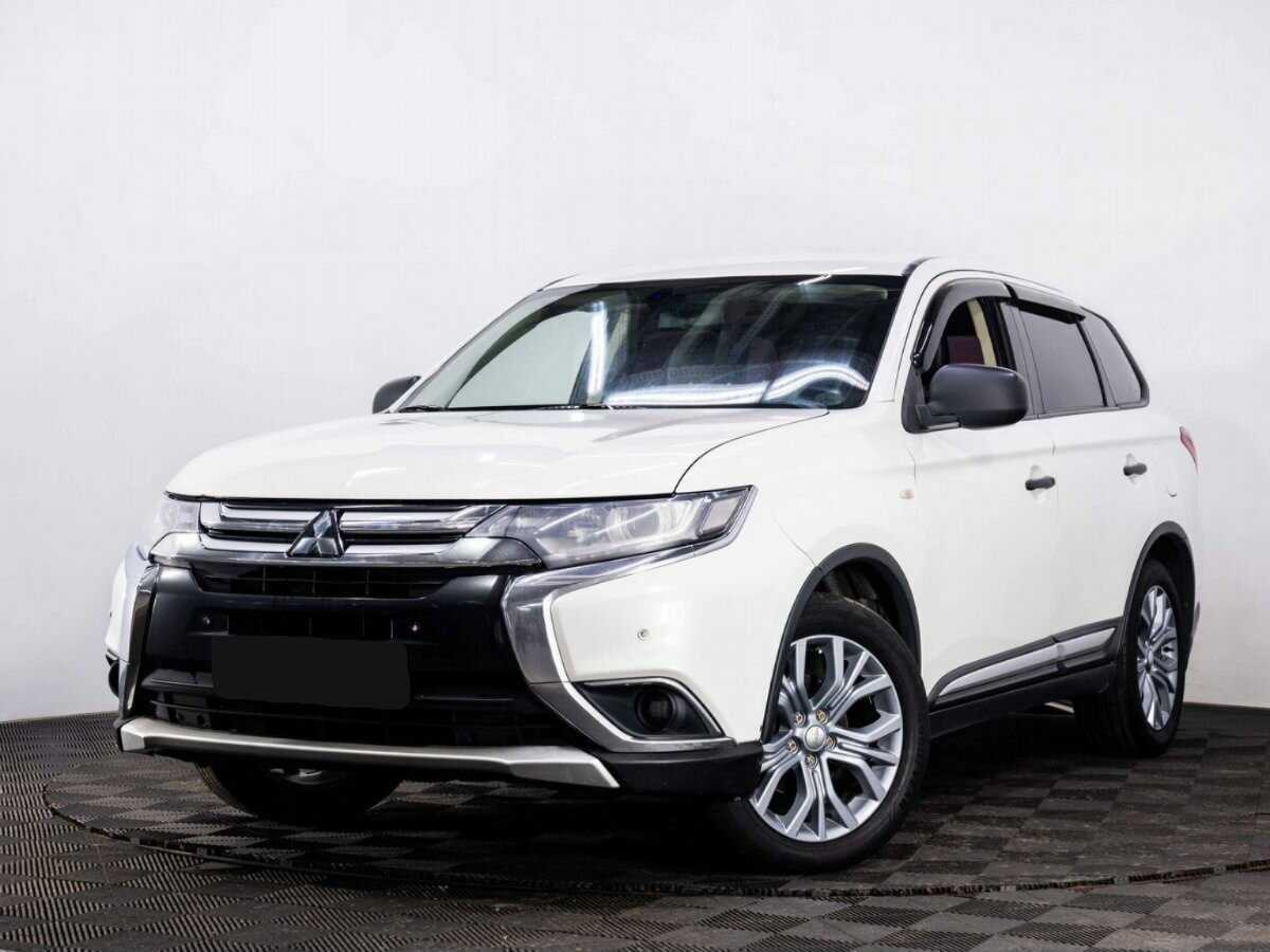 Купить Mitsubishi Outlander, 2018, 165 115 км.. Посмотреть фото