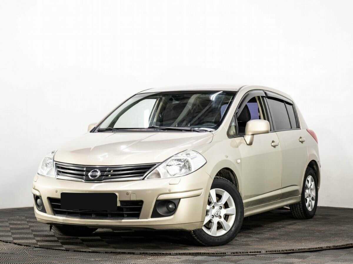 Купить Nissan Tiida, 2012, 197 312 км.. Посмотреть фото