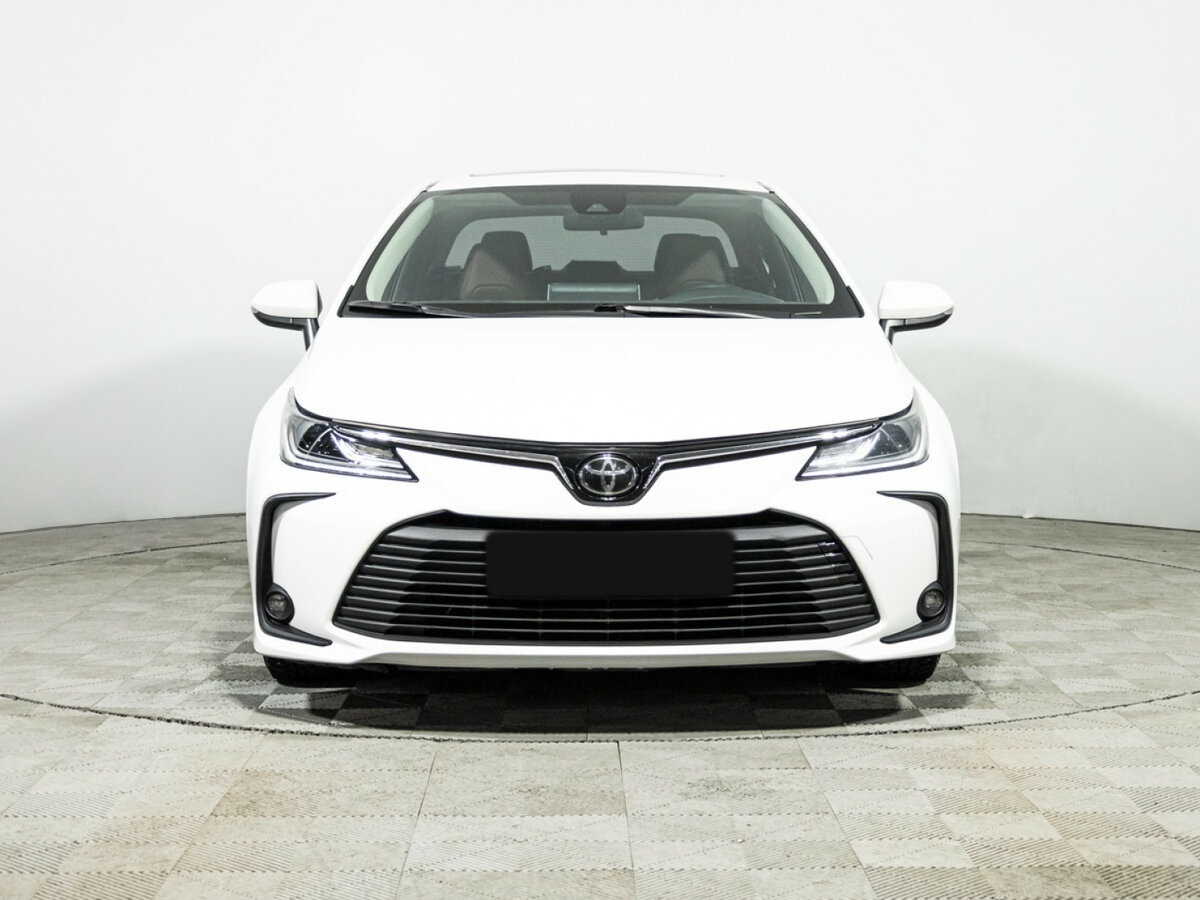 Купить Toyota Corolla, 2021, 62 100 км.. Фото: #1
