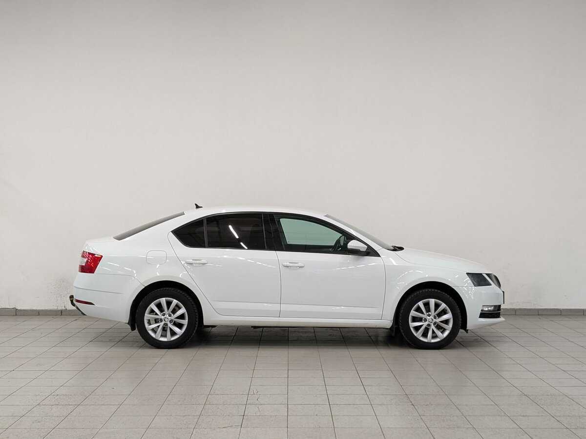 Купить Skoda Octavia, 2017, 216 162 км.. Фото: #3