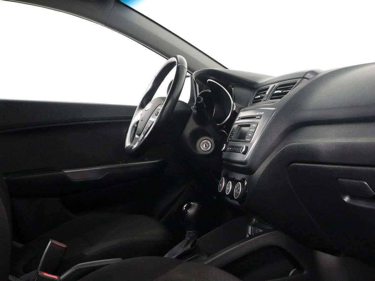 Купить Kia Rio, 2015, 83 746 км.. Фото: #6
