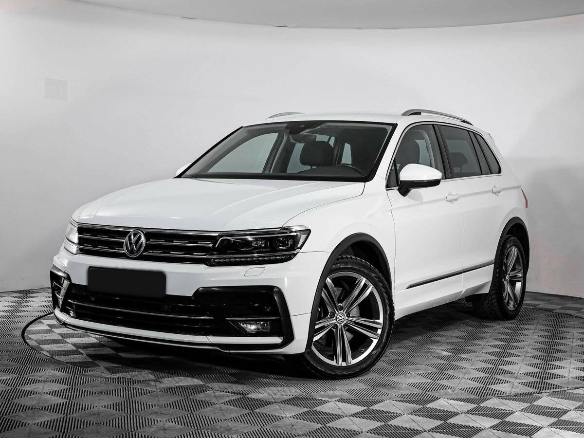 Купить Volkswagen Tiguan, 2019, 92 843 км.. Посмотреть фото