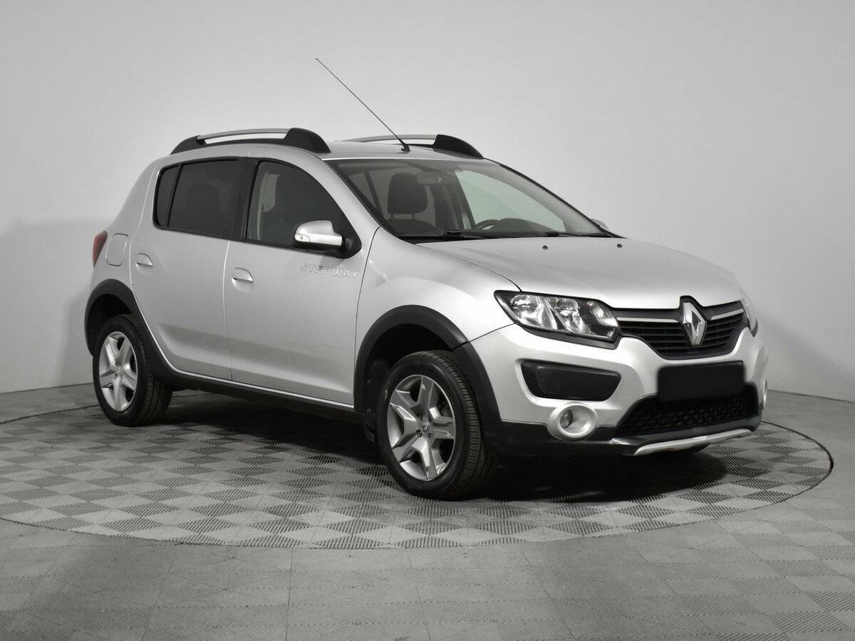 Купить Renault Sandero, 2017, 127 367 км.. Фото: #0