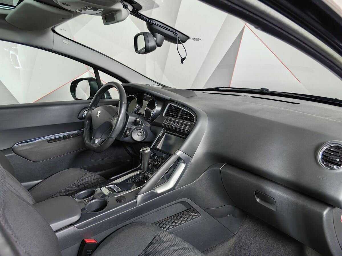 Купить Peugeot 3008, 2012, 122 173 км.. Фото: #8