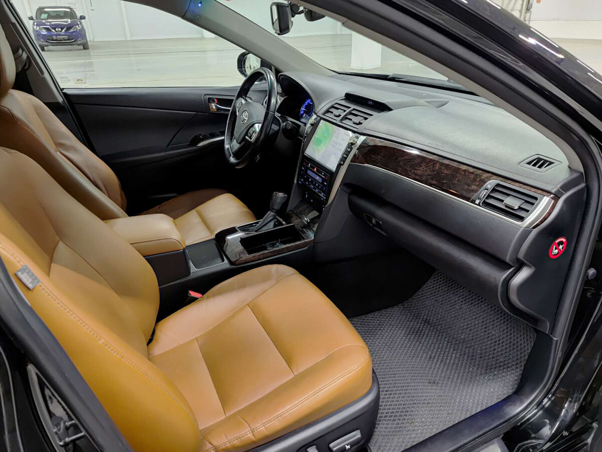 Купить Toyota Camry, 2018, 113 454 км.. Фото: #10
