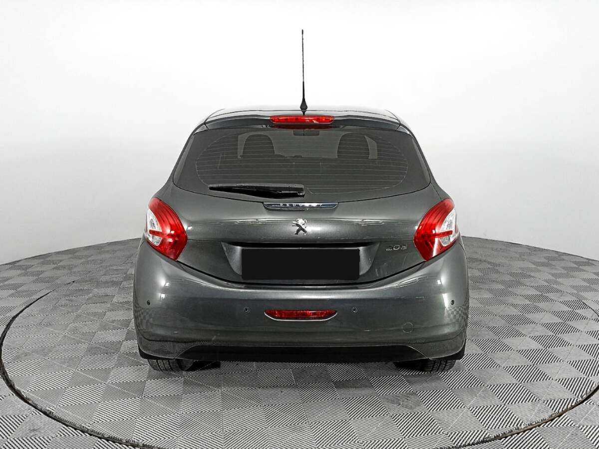 Купить Peugeot 208, 2013, 108 259 км.. Фото: #5