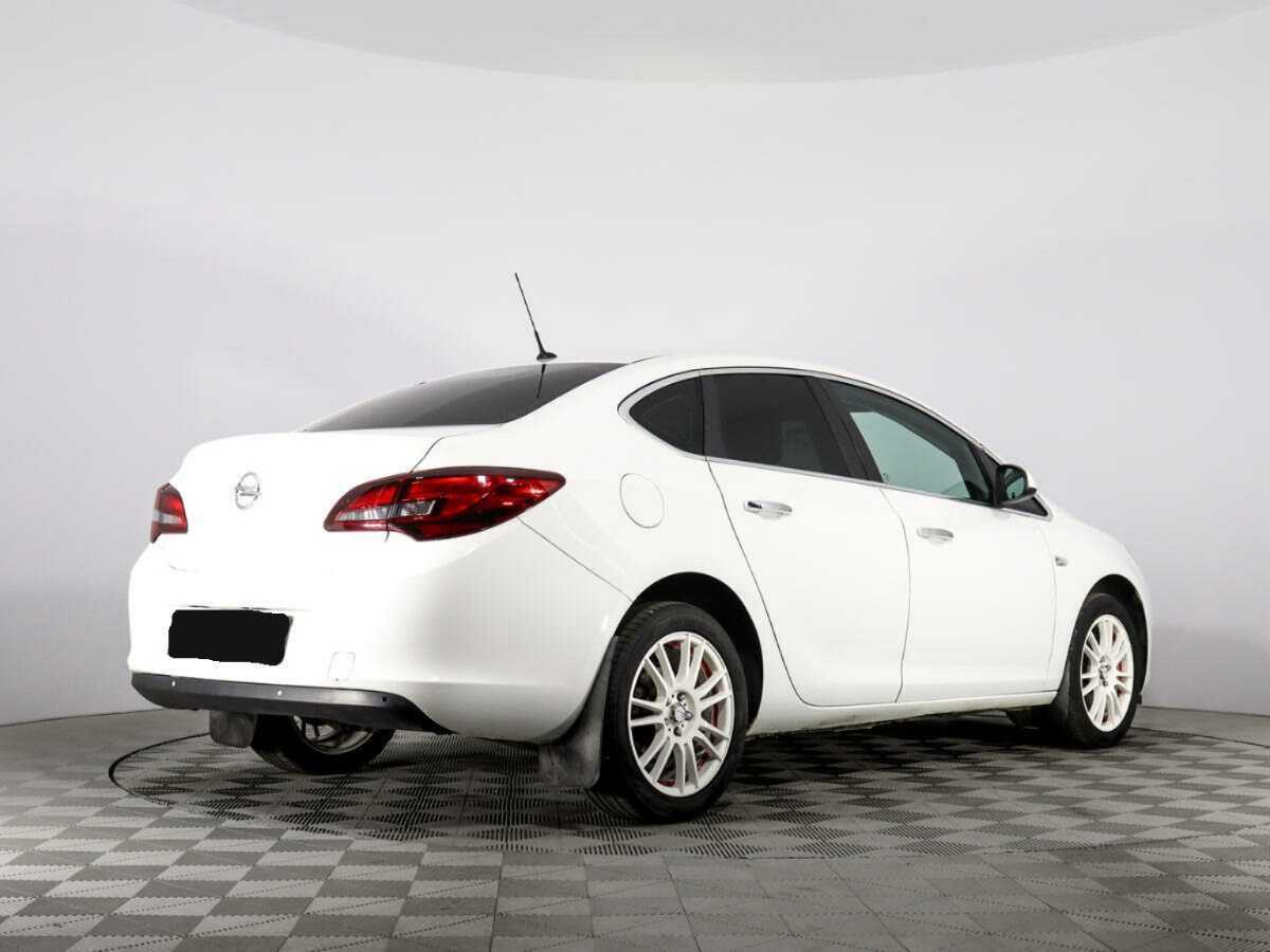 Купить Opel Astra, 2013, 100 248 км.. Фото: #4