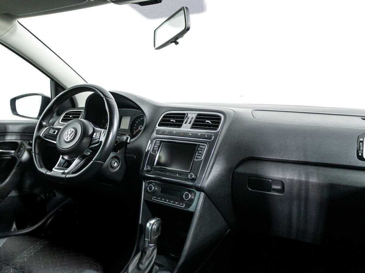 Купить Volkswagen Polo, 2018, 54 721 км.. Фото: #8