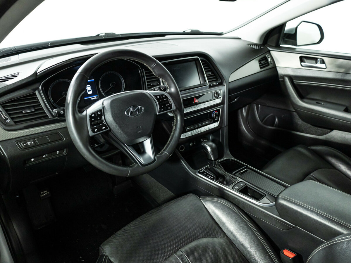 Купить Hyundai Sonata, 2018, 108 433 км.. Фото: #10