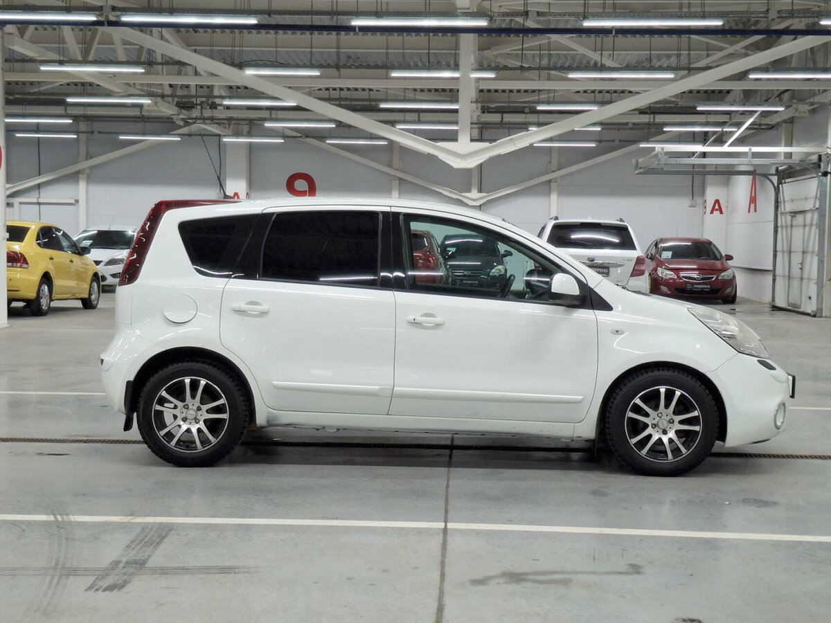 Купить Nissan Note, 2012, 188 093 км.. Фото: #3