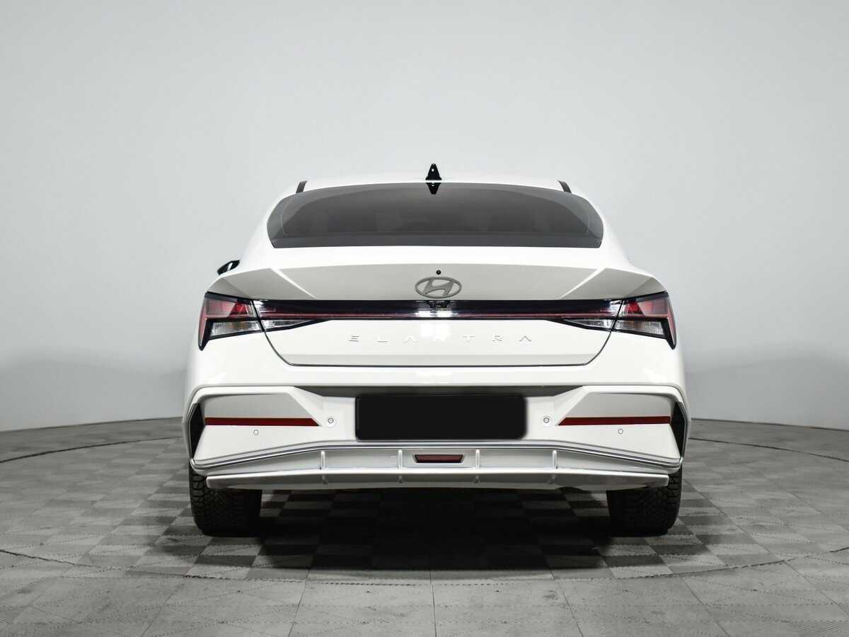 Купить Hyundai Elantra, 2023, 7 476 км.. Фото: #5