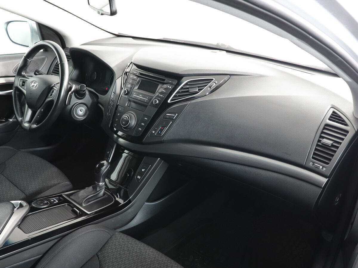 Купить Hyundai i40, 2016, 169 746 км.. Фото: #9