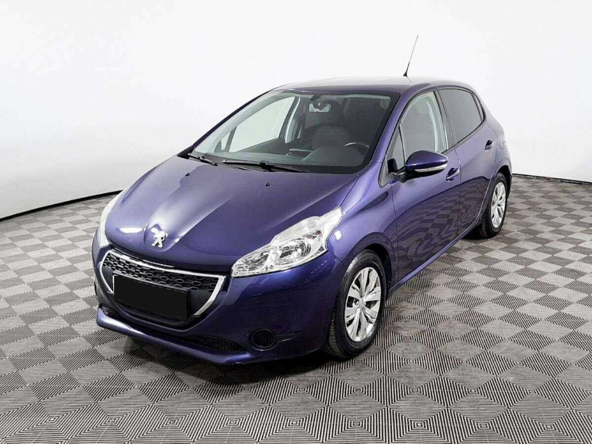 Купить Peugeot 208, 2013, 70 100 км.. Посмотреть фото