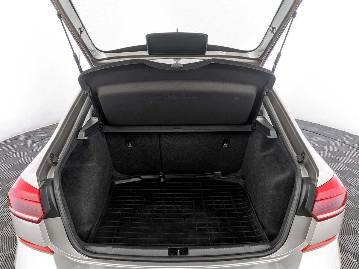 Купить Volkswagen Polo, 2020, 63 912 км.. Фото: #9