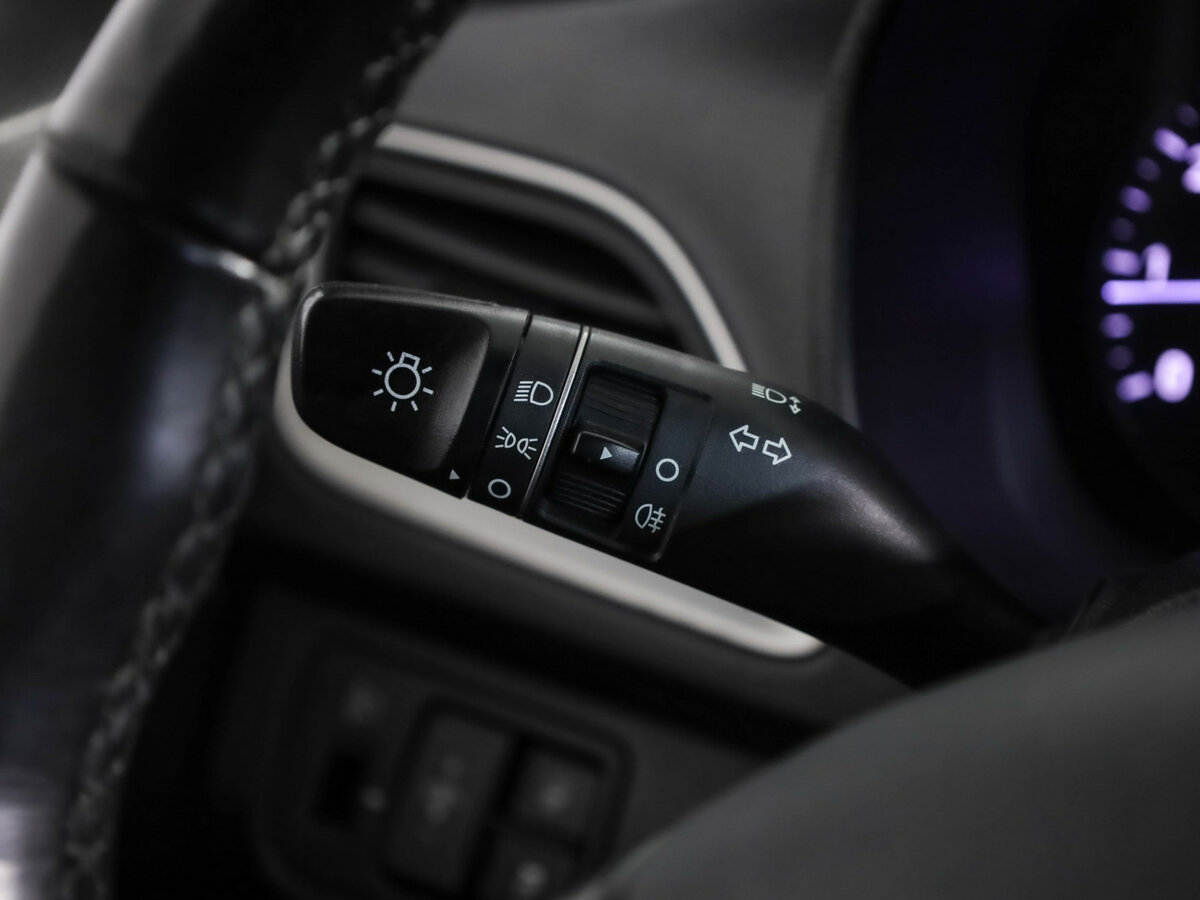 Купить Hyundai Solaris, 2018, 241 555 км.. Фото: #11