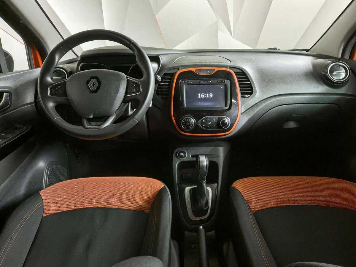 Купить Renault Kaptur, 2017, 54 942 км.. Фото: #9