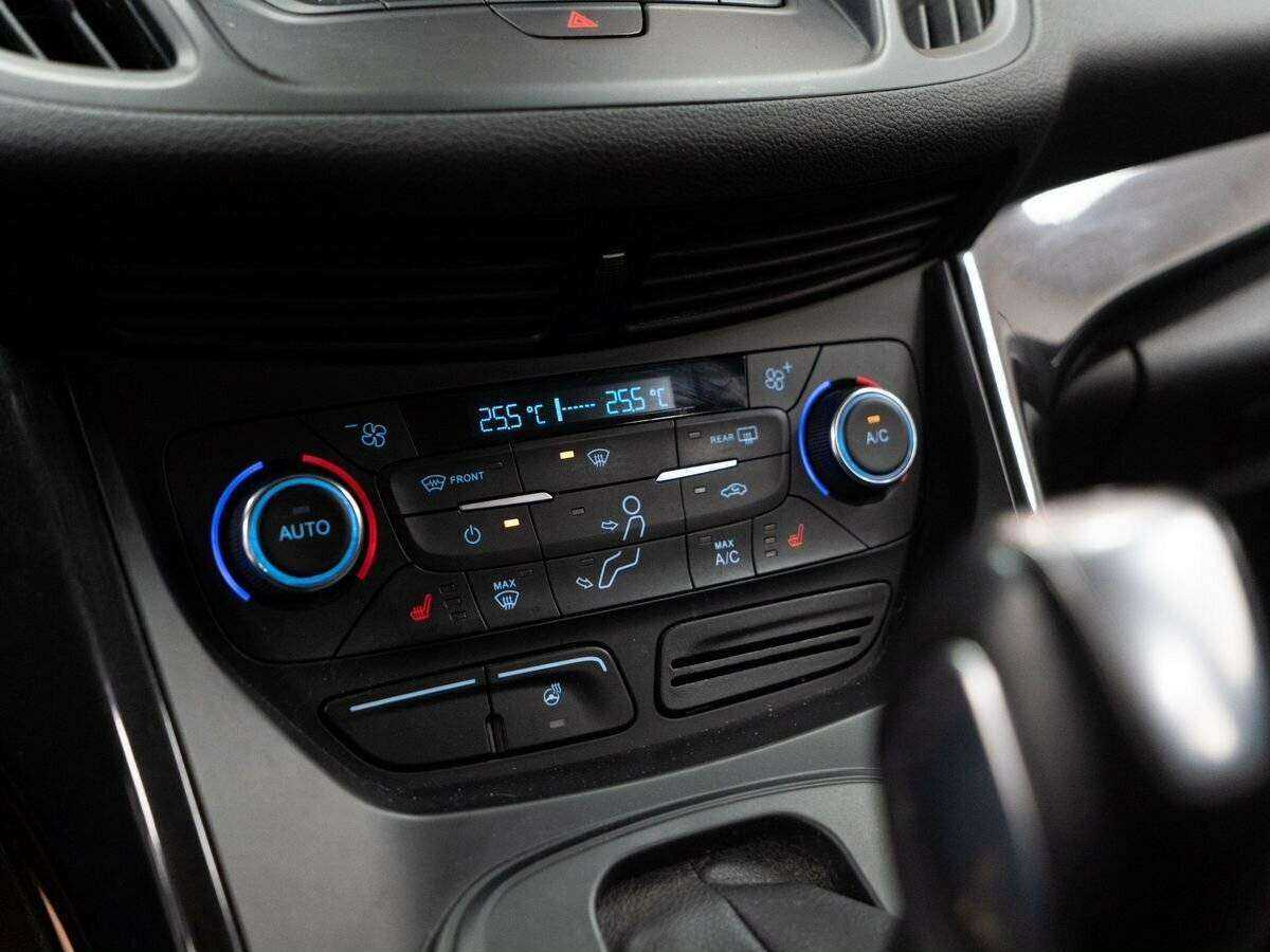 Купить Ford Kuga, 2017, 148 300 км.. Фото: #10