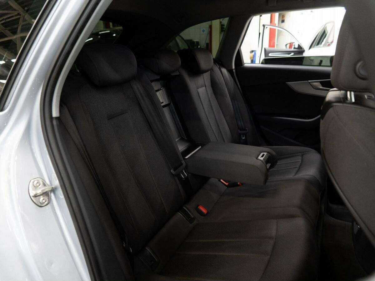 Купить Audi A4, 2019, 165 460 км.. Фото: #8