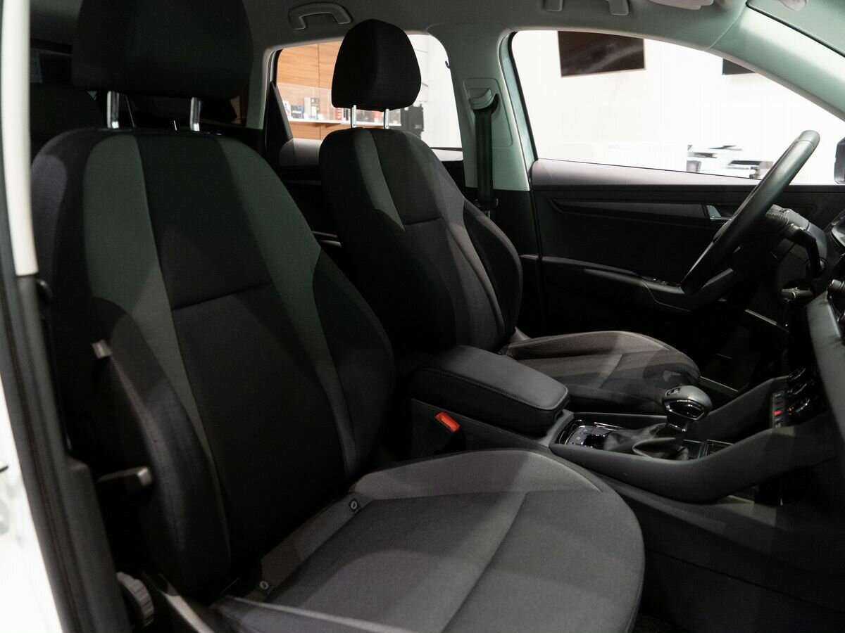 Купить Skoda Karoq, 2021, 52 046 км.. Фото: #8