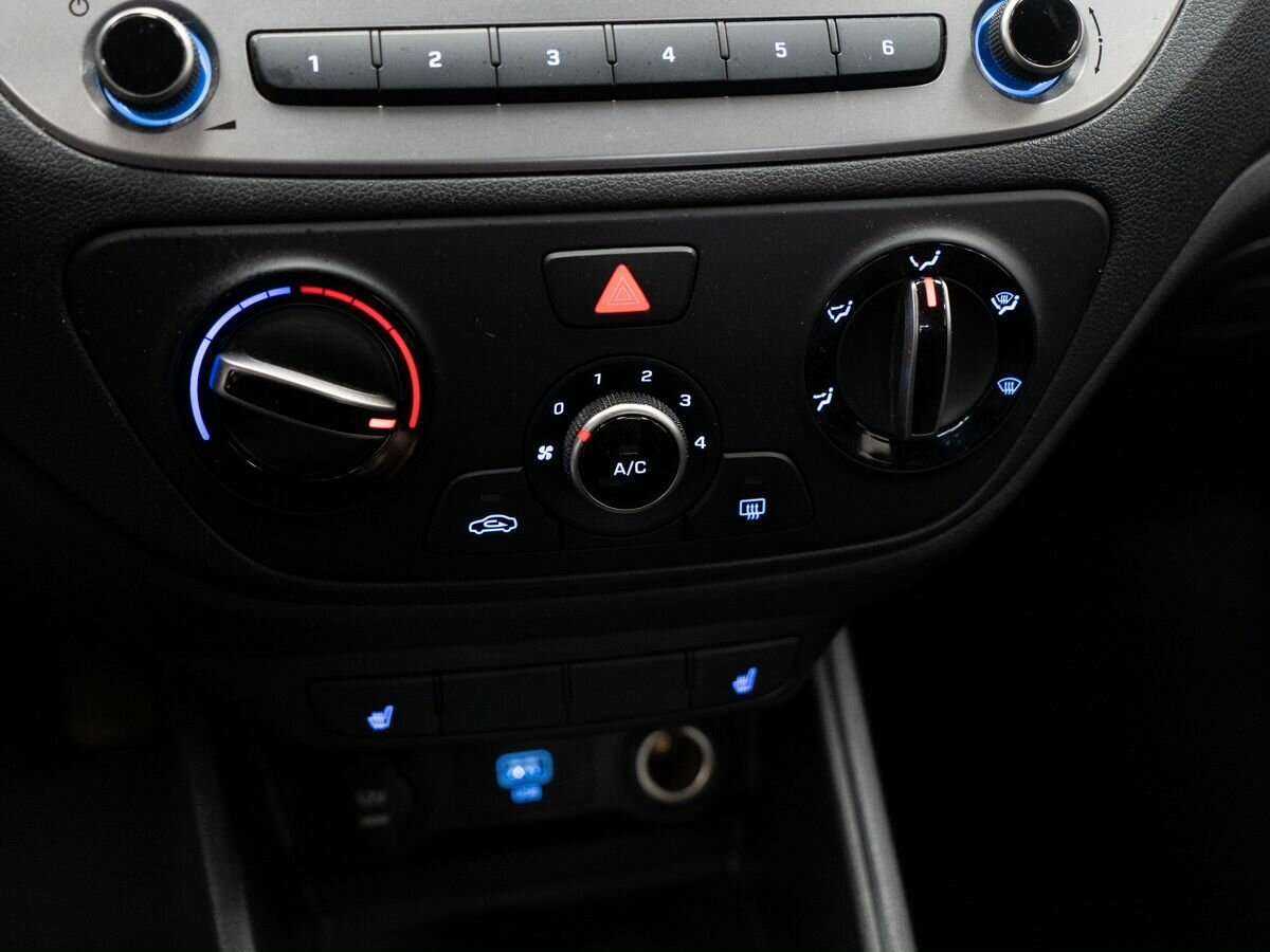 Купить Hyundai Solaris, 2019, 80 089 км.. Фото: #9