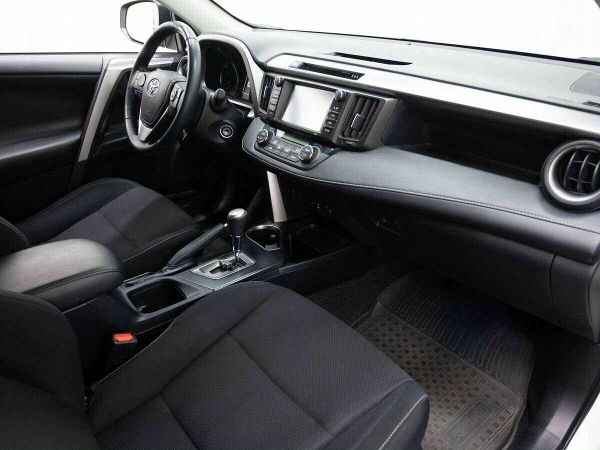 Купить Тойота Рав4, 2017, 176 750 км.. Фото: #8