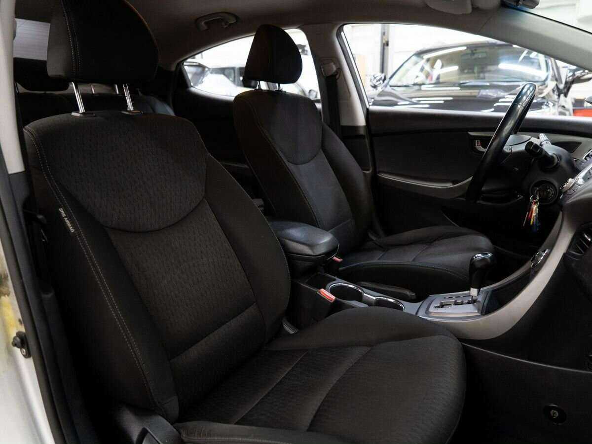 Купить Hyundai Elantra, 2012, 197 450 км.. Фото: #8