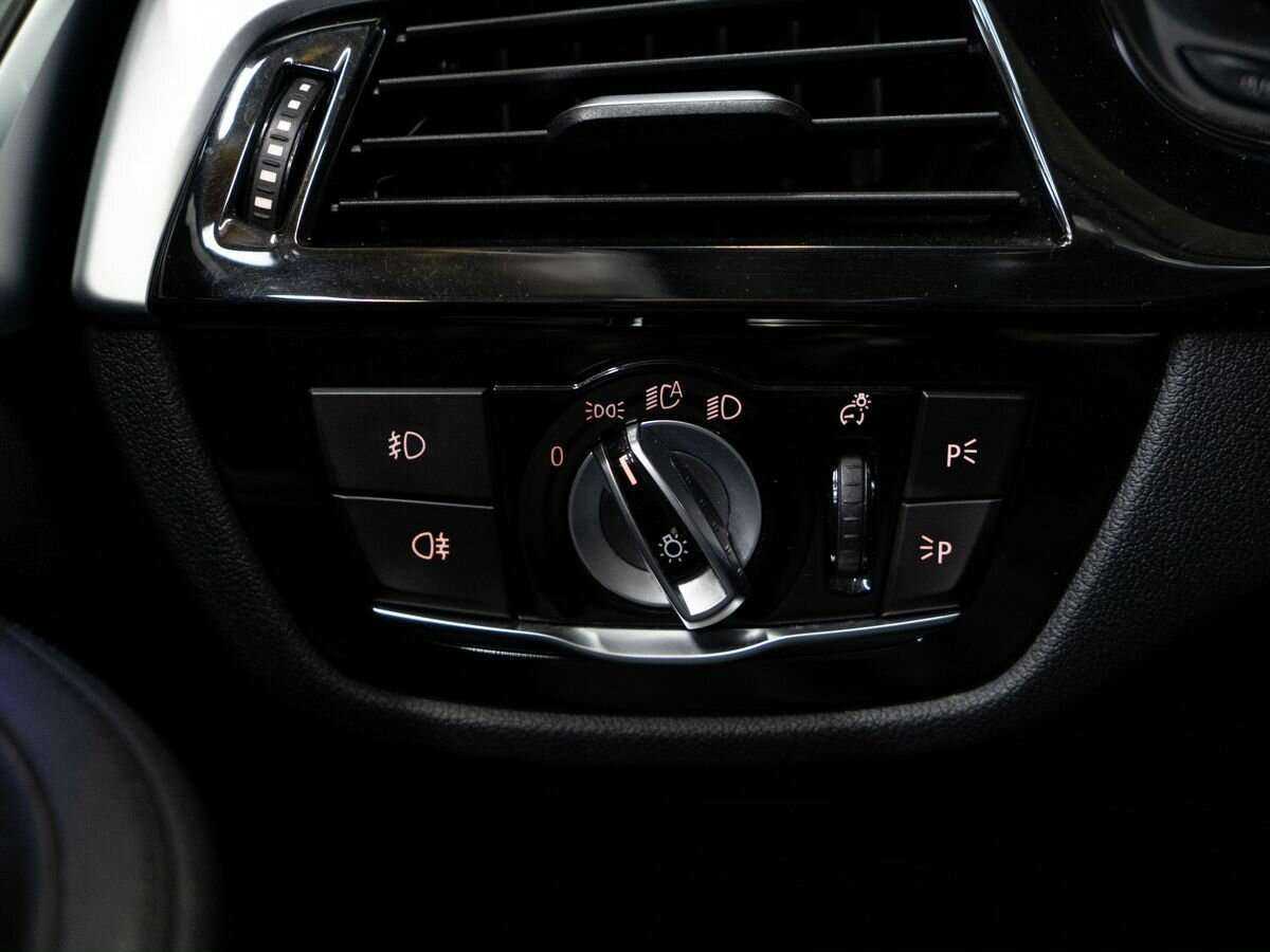 Купить BMW 5 серии, 2019, 146 239 км.. Фото: #15