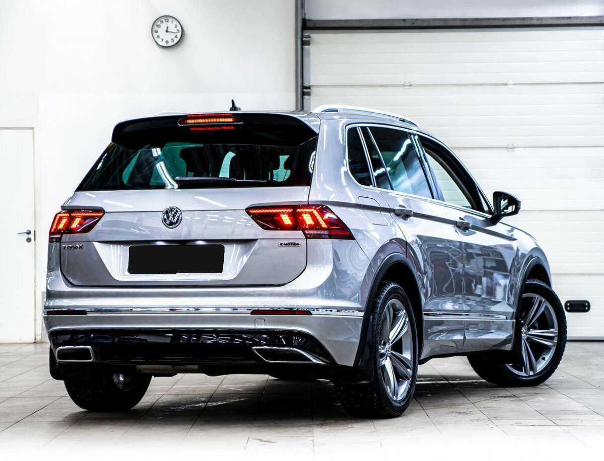 Купить Volkswagen Tiguan, 2019, 71 175 км.. Фото: #2