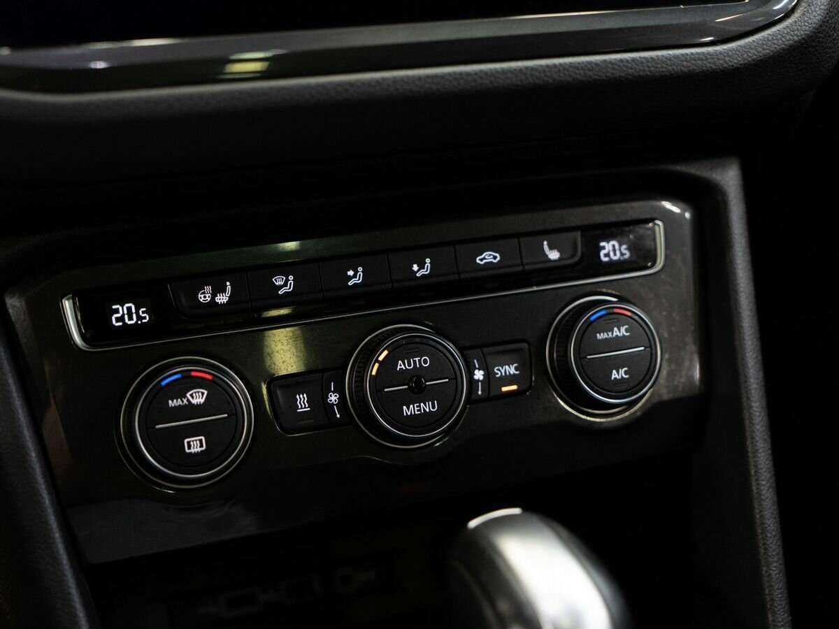 Купить Volkswagen Tiguan, 2019, 71 175 км.. Фото: #12