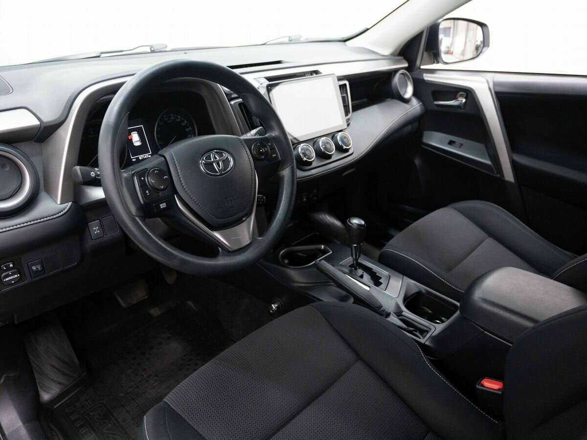 Купить Toyota RAV4, 2017, 67 000 км.. Фото: #9