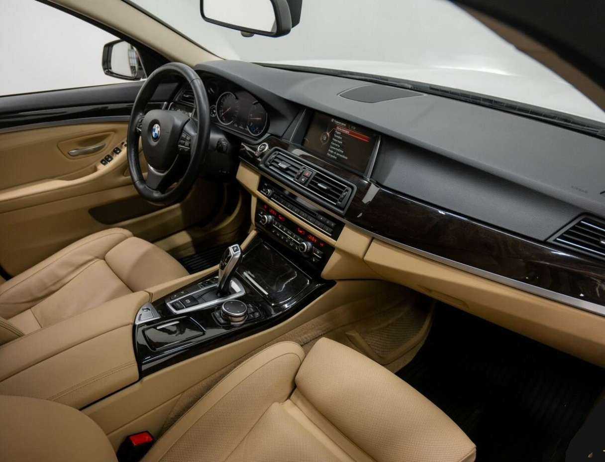 Купить BMW 5 серии, 2015, 78 182 км.. Фото: #5