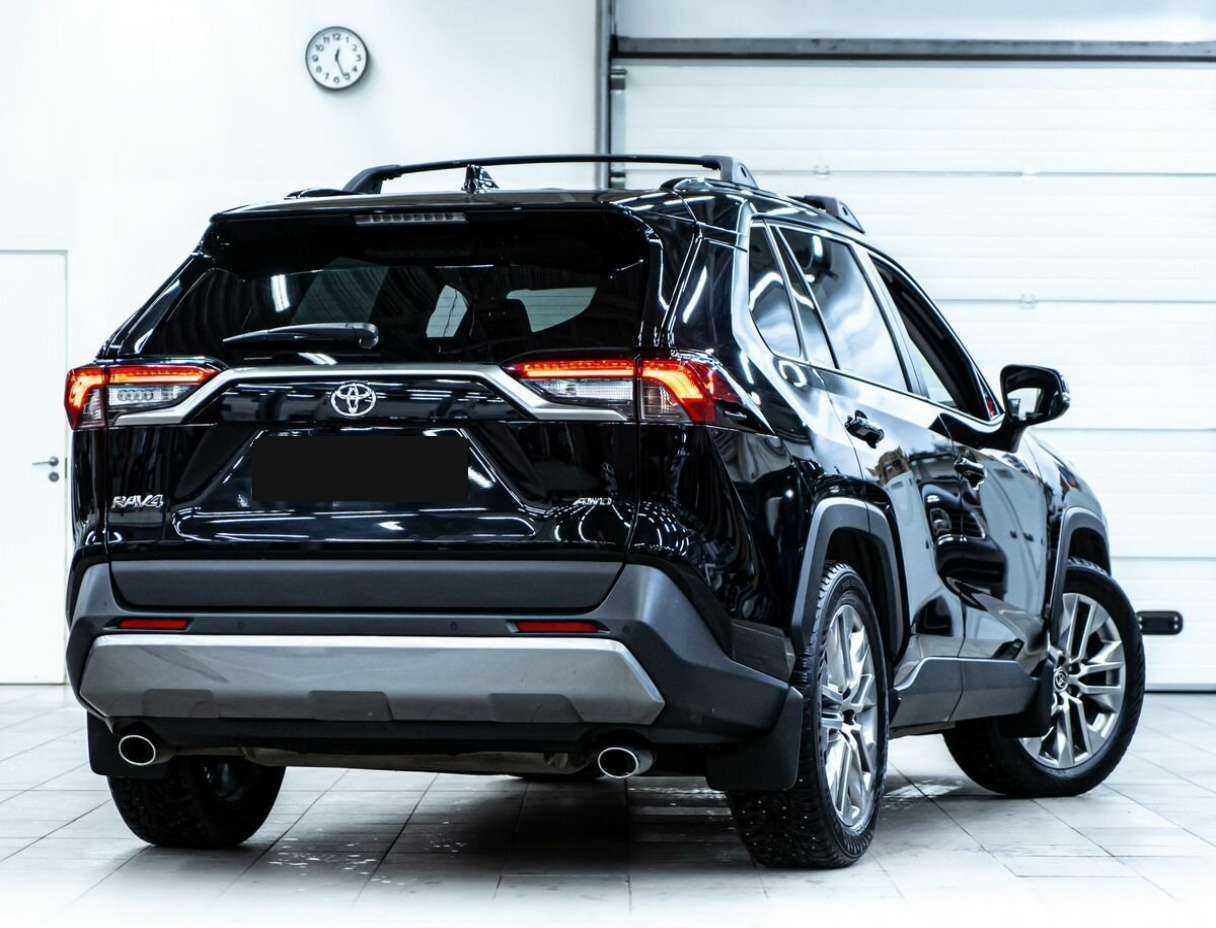 Купить Toyota RAV4, 2020, 91 800 км.. Фото: #2