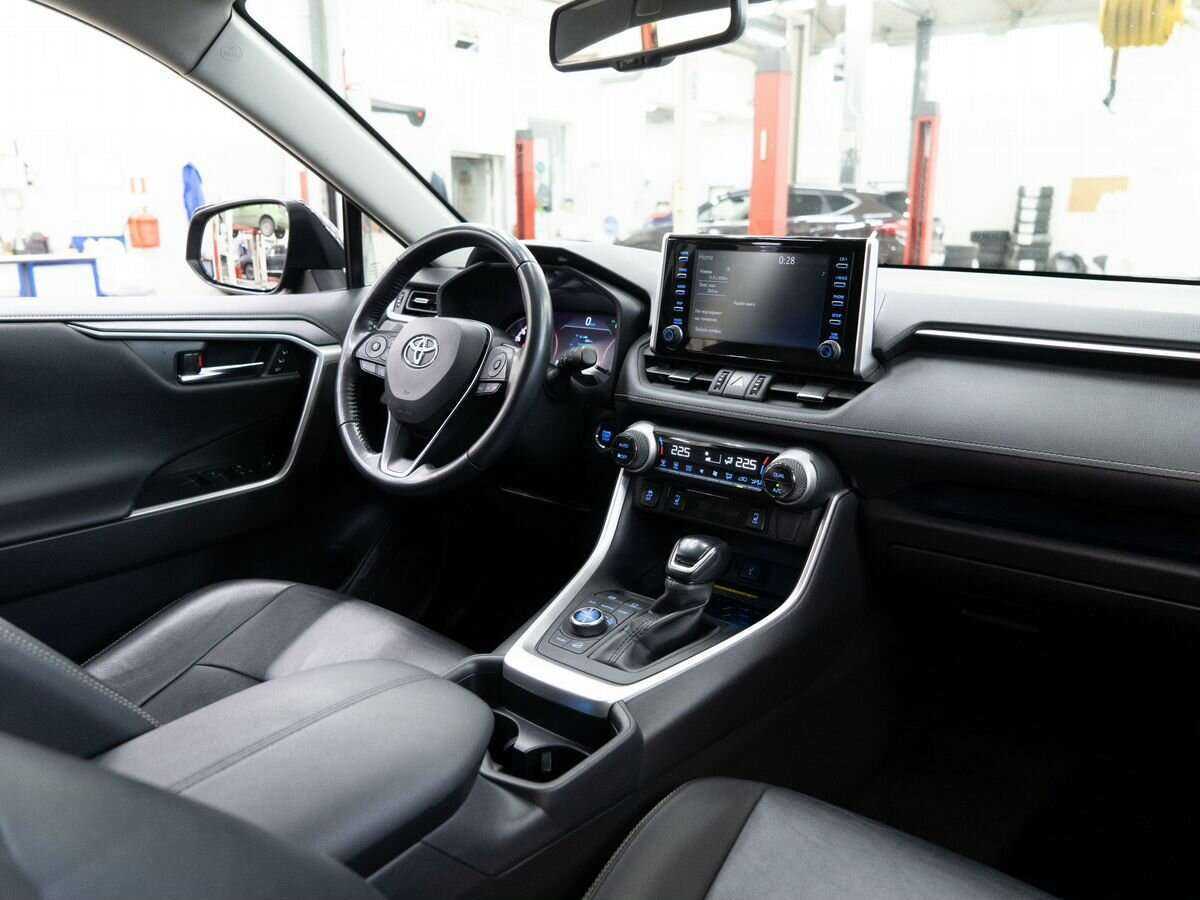 Купить Toyota RAV4, 2020, 91 800 км.. Фото: #17